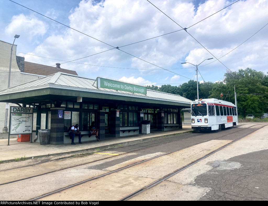 SEPTA 9083